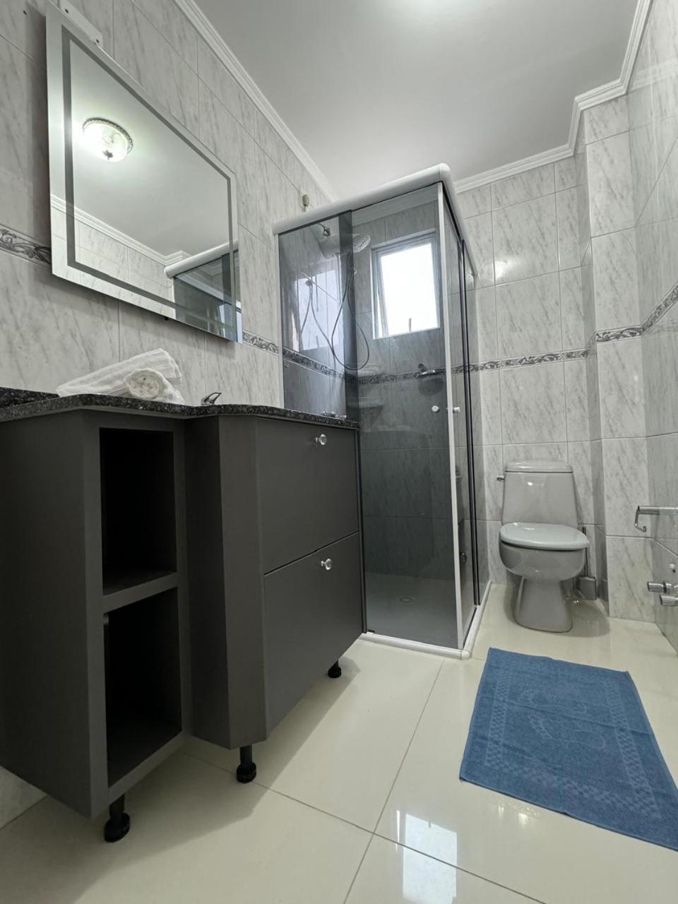Bc Apto Com 1 Mais 02 Quartos,cozinha, Lavanderia, Sala De Estar E Jantar , Sacada Com Churrasqueira A Carvao E Duas Garagens Privativas Apartment