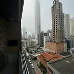 Residence Bc Apto Com 1 Suite Mais 02 Quartos,Cozinha, Lavanderia, Sala De Estar E Jantar , Sacada Com Churrasqueira A Carvao E Duas Garagens Privativas